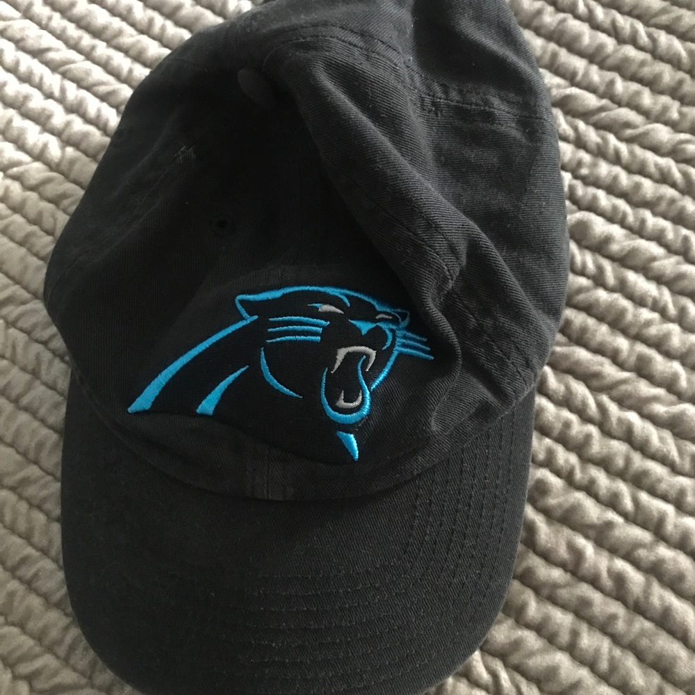 Kids’ Carolina Panthers hat